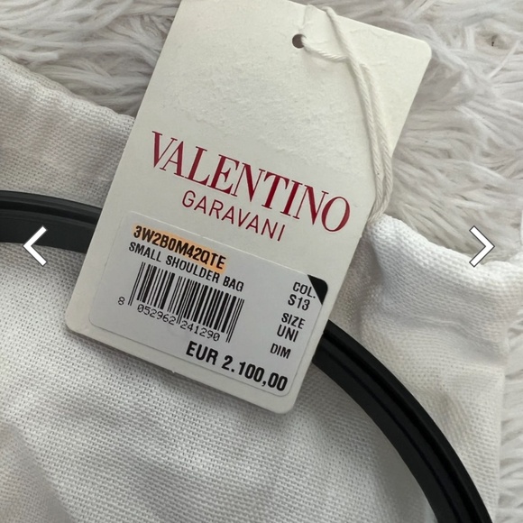 VALENTINO GARAVANI Mirror Calfskin Small Rockstud23 Shoulder Bag in Silver - Picture 7 of 8